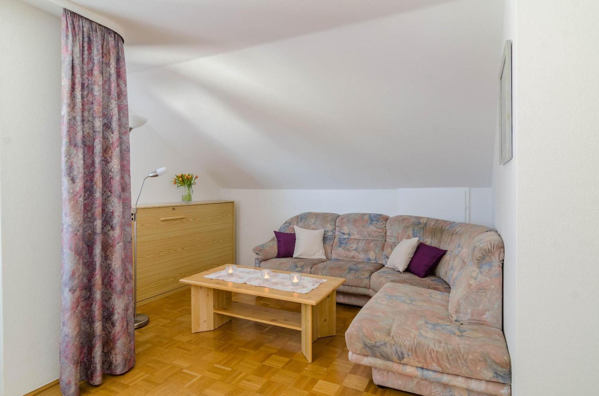 Ferienwohnung Roth 于伯林根 外观 照片